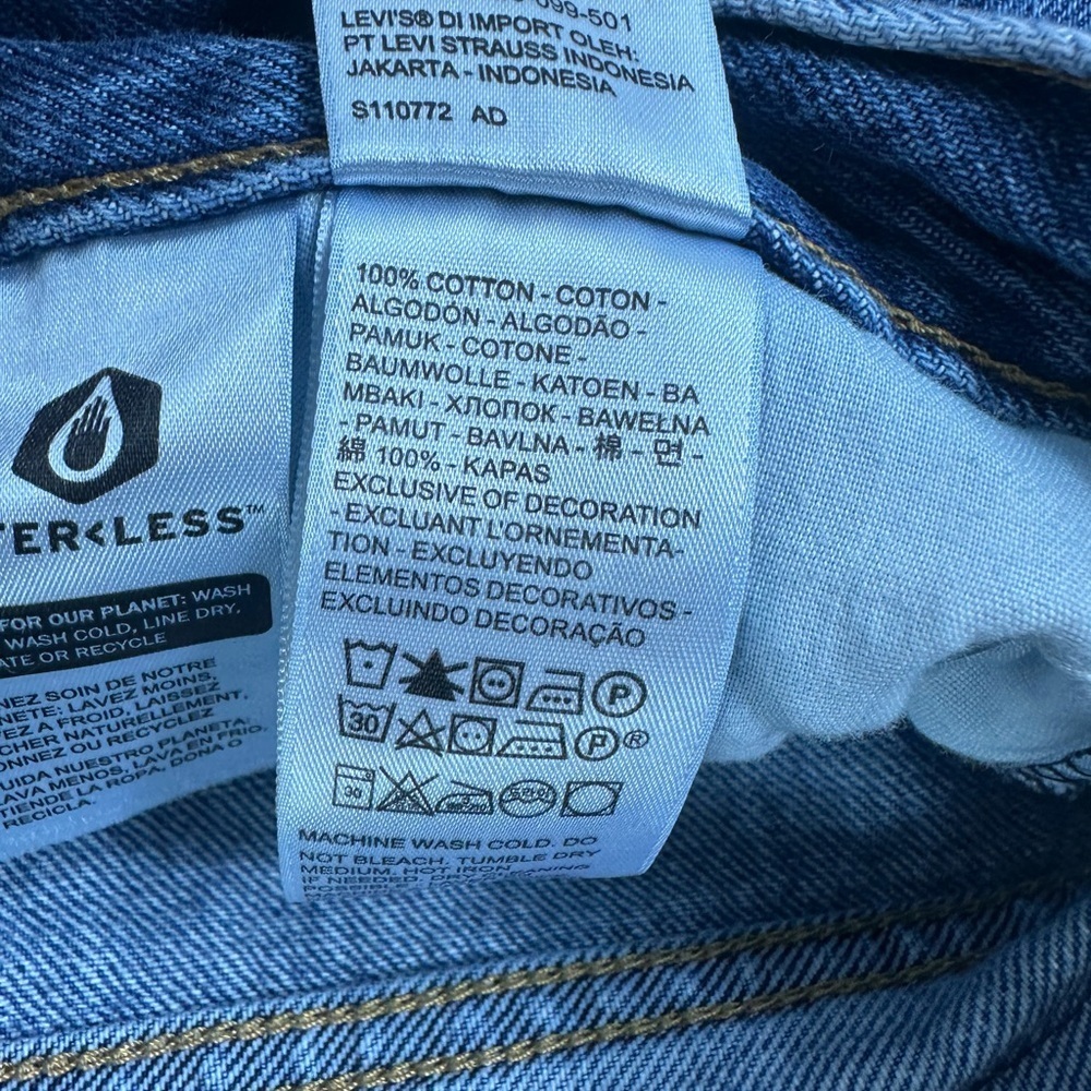 Levi's Women's '94 Baggy Wide Leg Jeans Size 29 - Picture 5 of 6